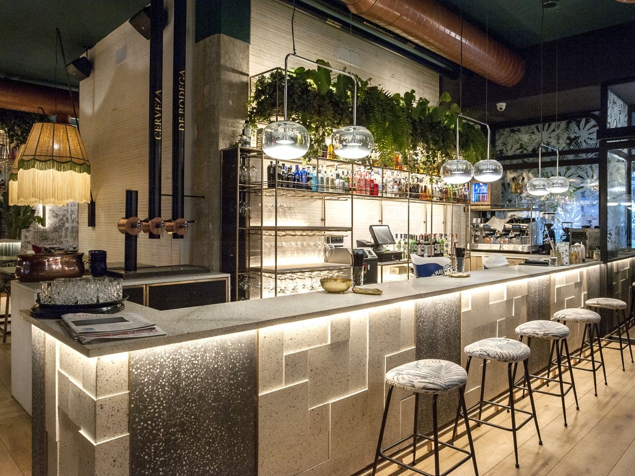 RESTAURANTE SAMANA